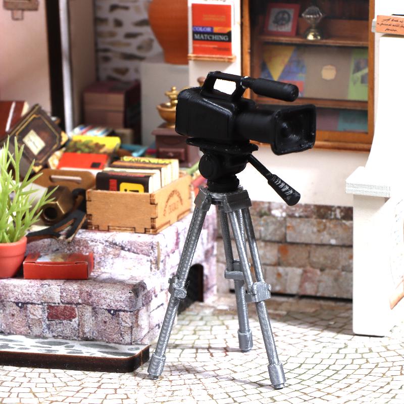 Photography Exhibition - Mini Video Kamera Tripod Modeli 1:12