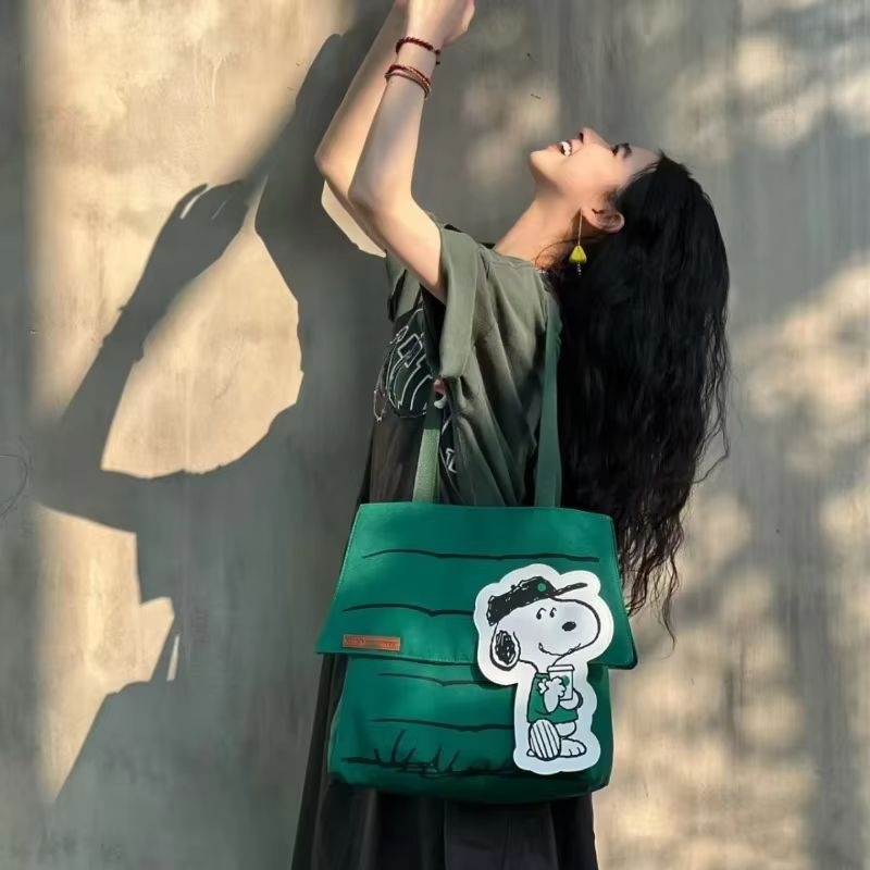 Snoopy 2025 Yeni Büyük Kapasit - Photography Of The Year incelemesi ve fiyatı